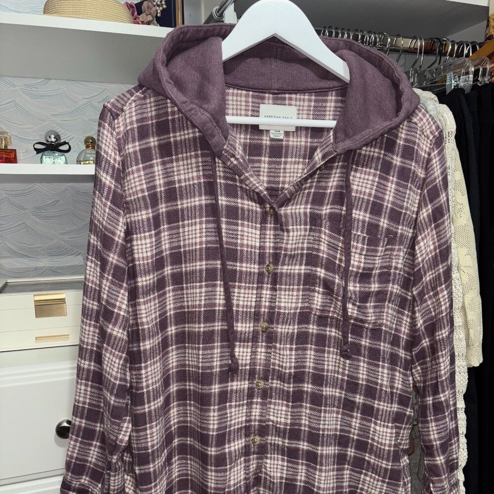 American Eagle Outfitters Oversized Hooded Flannel shirt